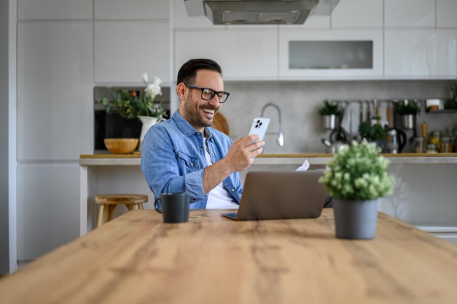 ¿Por qué usar app control de asistencia con geolocalización remota para registrar asistencia? 3 1940